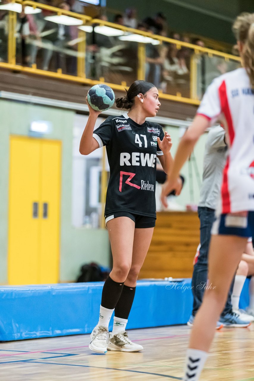 Bild 193 - wCJ SV Henstedt Ulzburg - SG HH-Nord : Ergebnis: 24:24